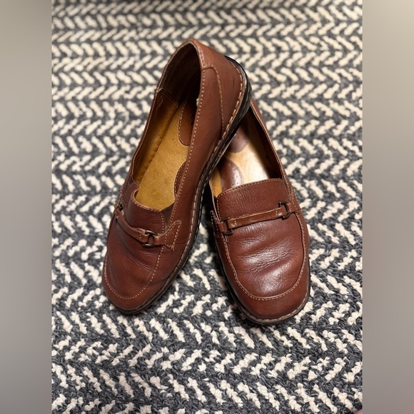 Born Shoes - BORN Leather Slip On Loafer in Chestnut Brown Size 9.5